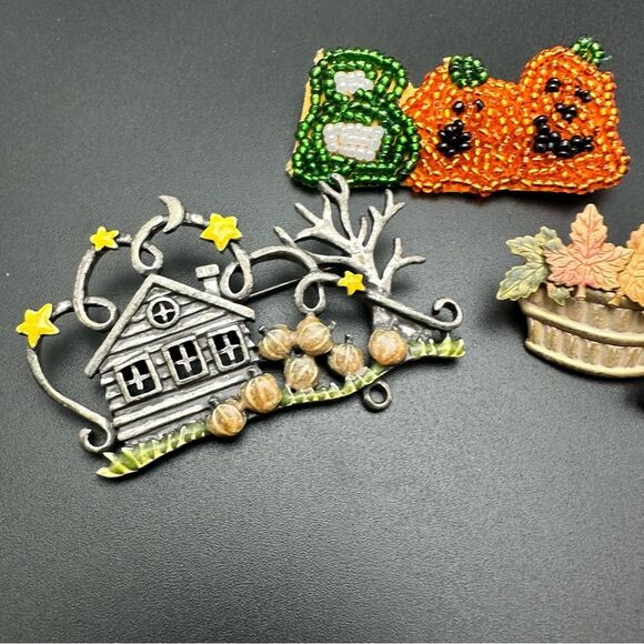 Fall Halloween Harvest theme Brooch Pin lot - Picture 2 of 5